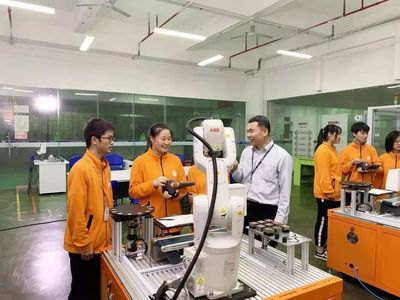 高考進(jìn)行時!珠海一職實驗學(xué)校?？忌鷤兏?ldquo;粽&rdquo;狀元!